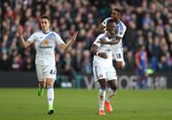 LONDON, ENGLAND - FEBRUARY 04:  Lamine Kone (C) of Sunderland celebrates scoring the opening goal with his team mate Jermain Defoe (R) during the Premier League match between Crystal Palace and Sunderland at Selhurst Park on February 4, 2017 in London, England.  (Photo by Christopher Lee/Getty Images)